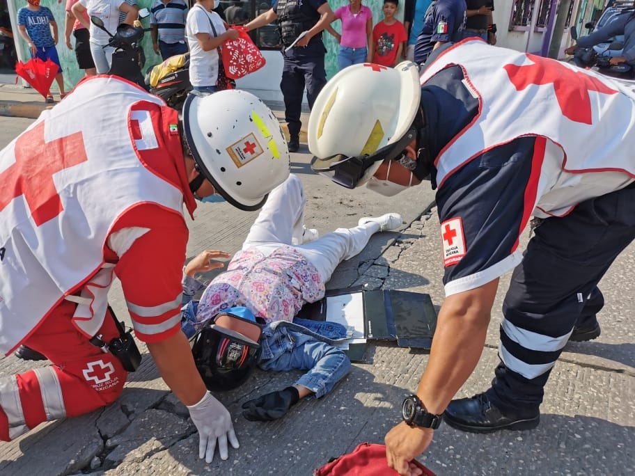Enfermera grave tras ser arrollada por una camioneta en Ciudad del Carmen