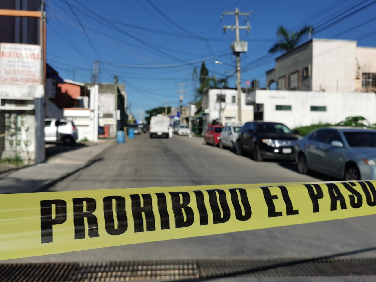 Hallan mujer muerta con huellas de violencia en Playa del Carmen