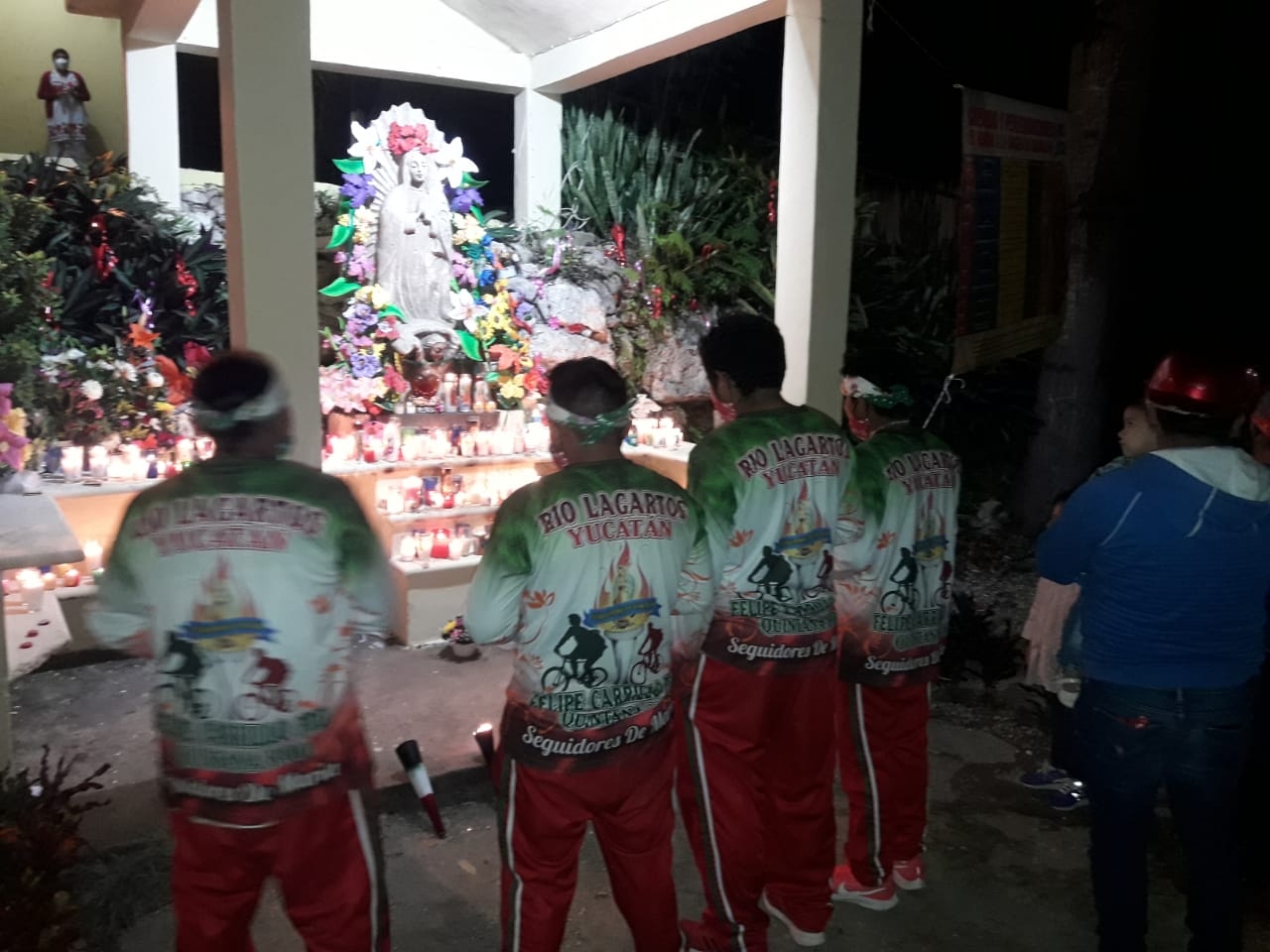 Antorchistas celebran a la Virgen de Guadalupe en la Capilla de Felipe Carrillo Puerto