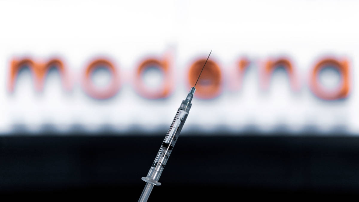 EU: FDA reporta que la vacuna de Moderna es segura y eficaz