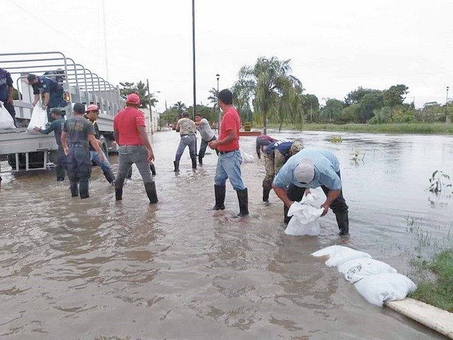 Regreso a clases tendrá que esperar en Palizada tras inundaciones