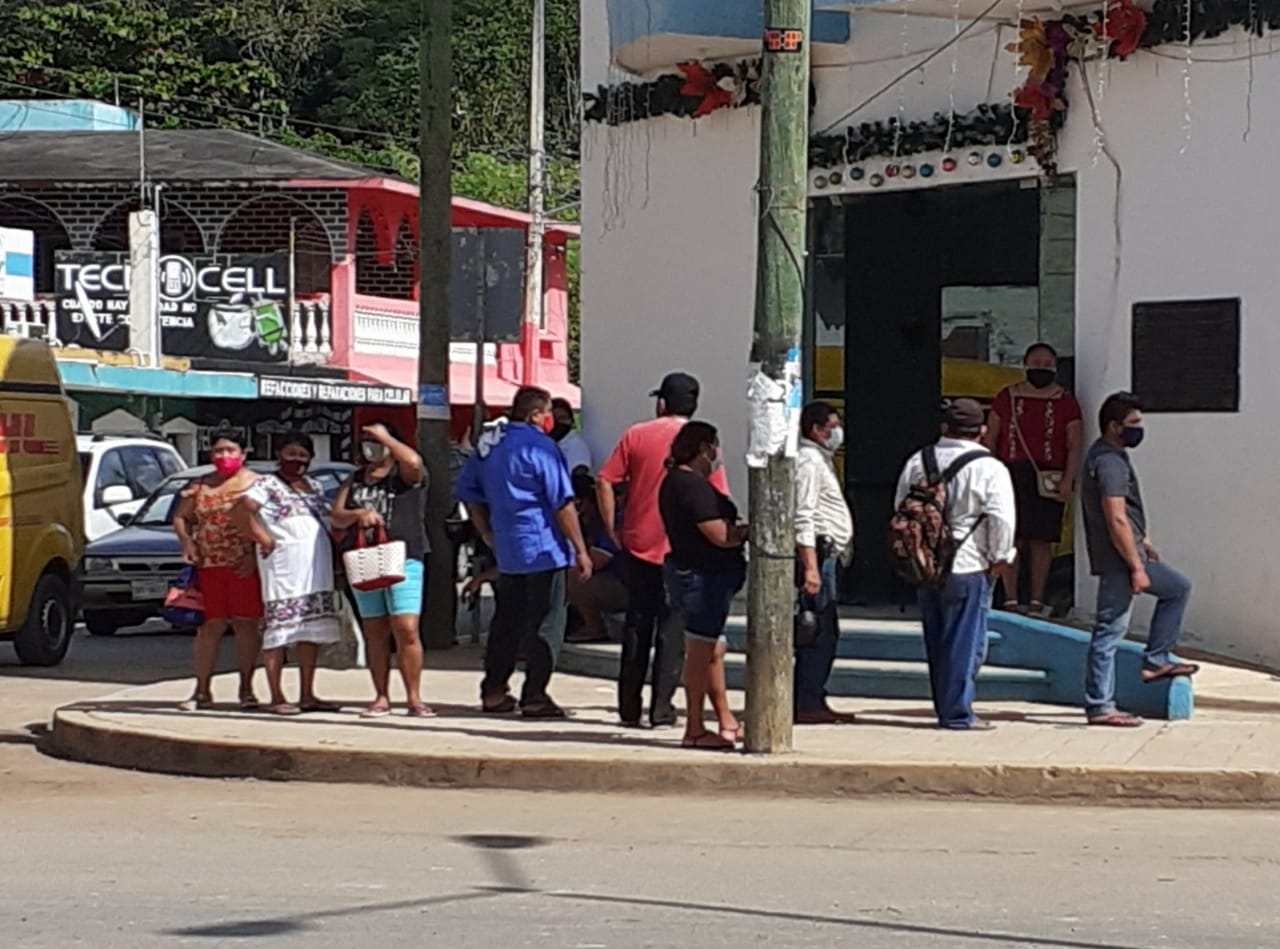 En José María Morelos, hombre se ofrece para retirar dinero del cajero y robarlo