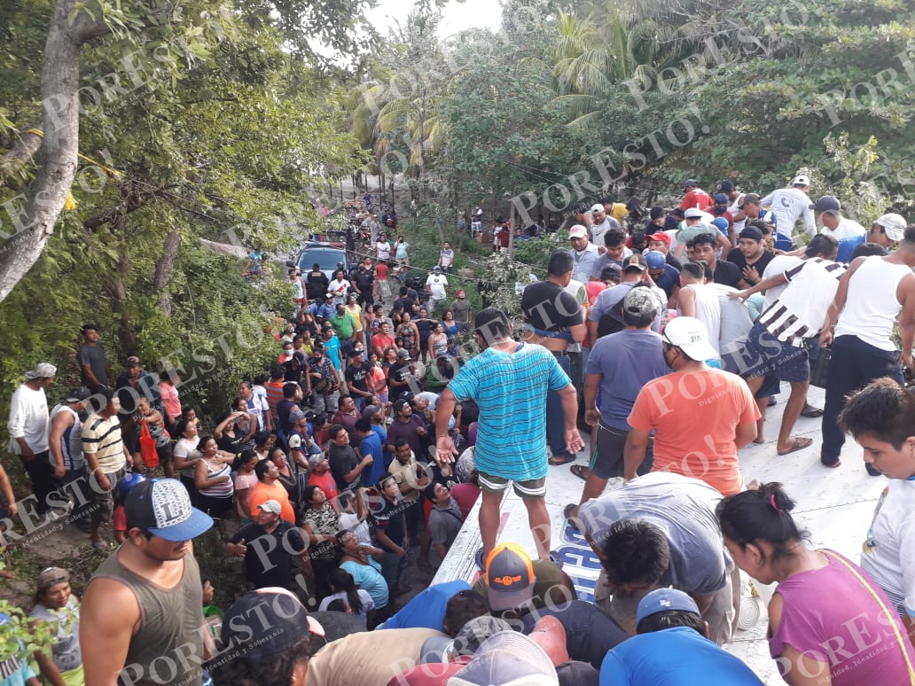 Se registra acto de rapiña a tráiler sobre la carretera Isla Aguada-Ciudad del Carmen