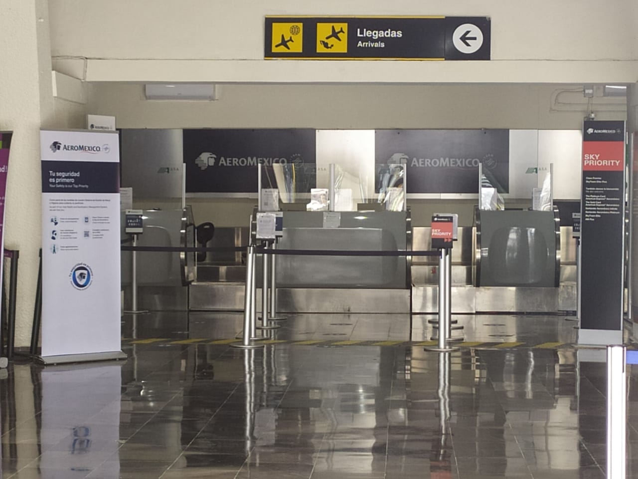 Baja afluencia de pasajeros en el Aeropuerto de Ciudad del Carmen