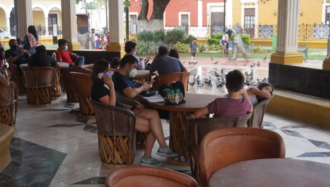 Reabren parque principal de Campeche que había sido cerrado por la pandemia