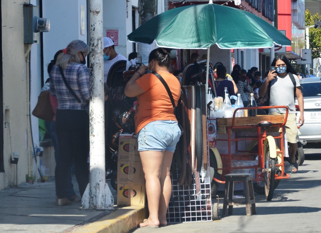 Ambulantes de la CTM enfrentan crisis económica en Ciudad del Carmen