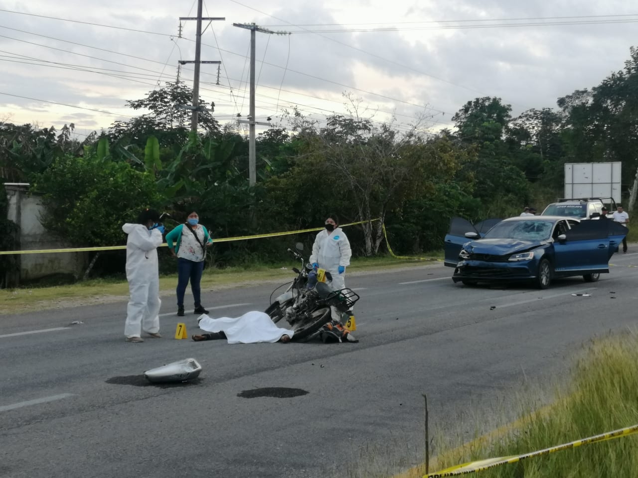 Motociclista muere atropellado en Quintana Roo