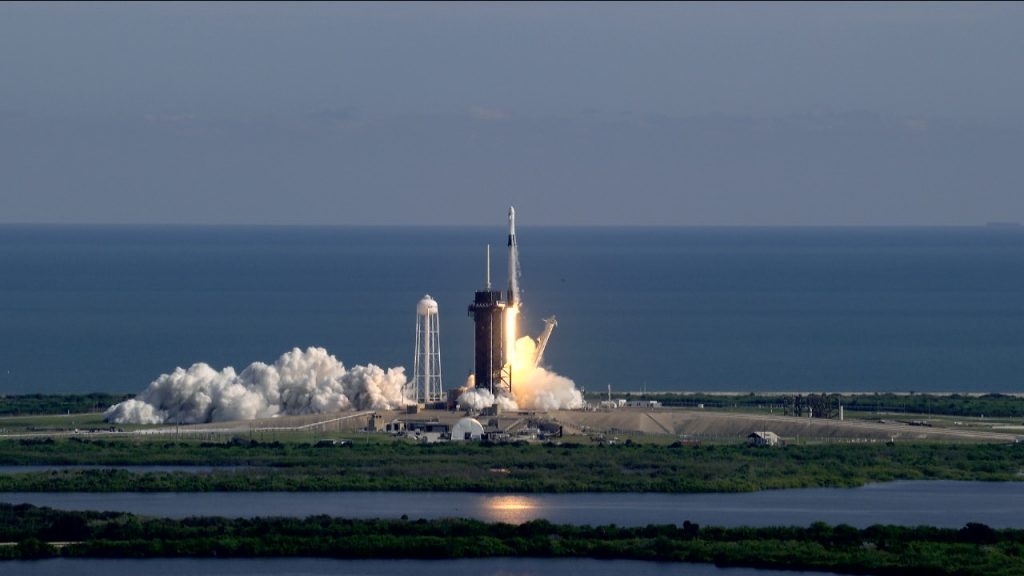 SpaceX ´Falcon 9´ es lanzado con éxito a la Estación Espacial Internacional (Video)