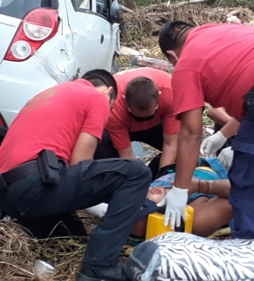 Hombre termina hospitalizado tras fuerte choque en Quintana Roo