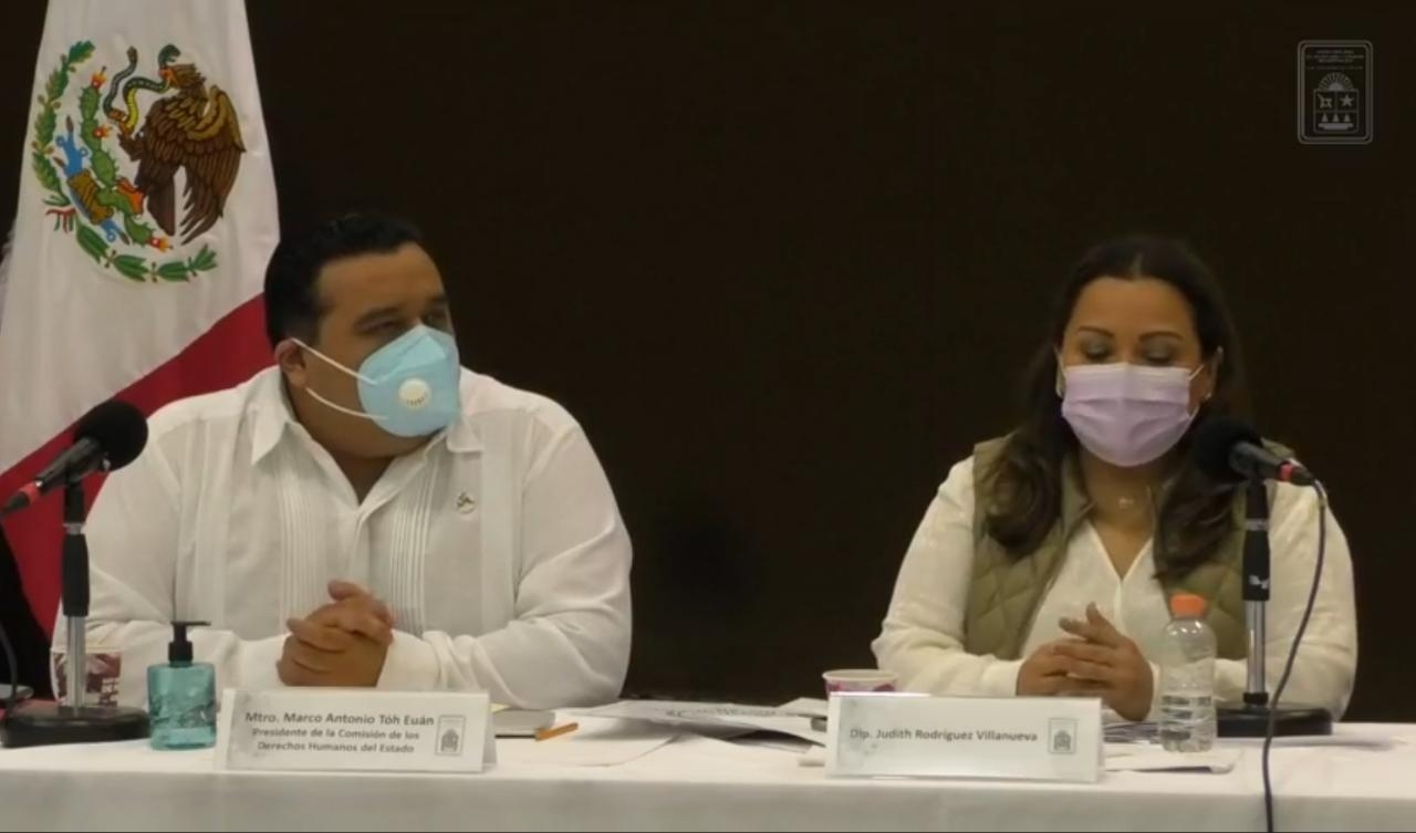 Cuestionan cercanía del titular de Derechos Humanos con feministas en Quintana Roo
