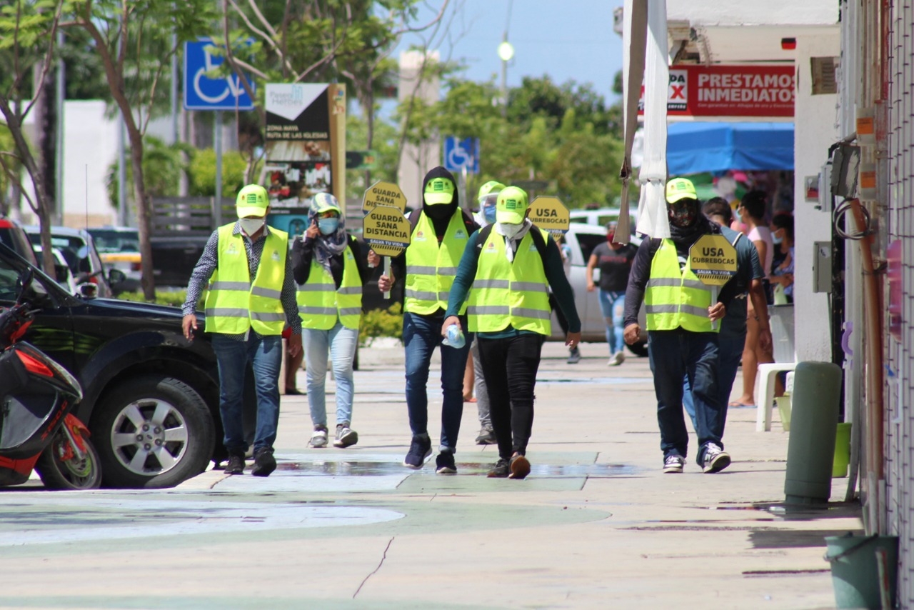 Vigilan cumpliento de medidas sanitarias en la Avenida Héroes de Othón P. Blanco