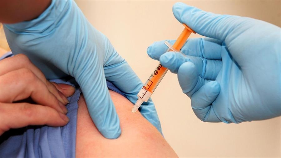 Cómo ser voluntario para las pruebas de vacunas contra COVID-19