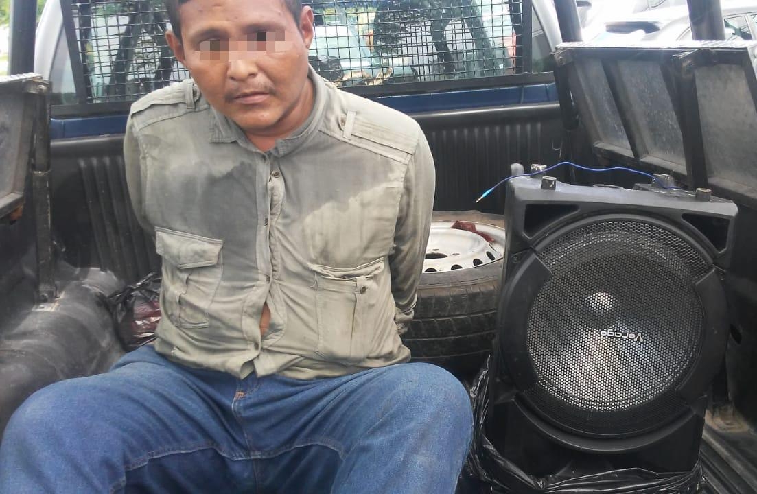 Hombre es detenido tras persecución en Chetumal