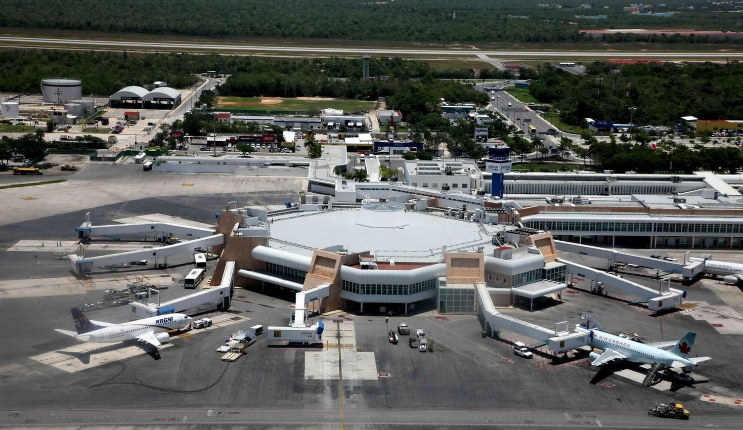 Aeropuerto de Cancún programa 146 vuelos