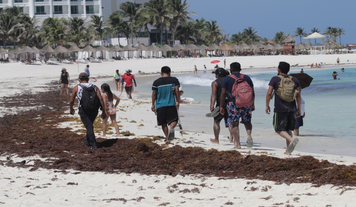 Cancún, entre los destinos turísticos con más casos activos de COVID-19