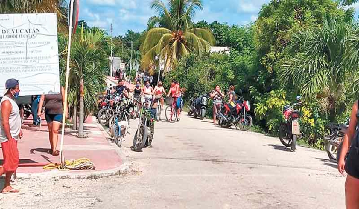 Impiden acceso en Panabá a ciudadanos de Río Lagartos