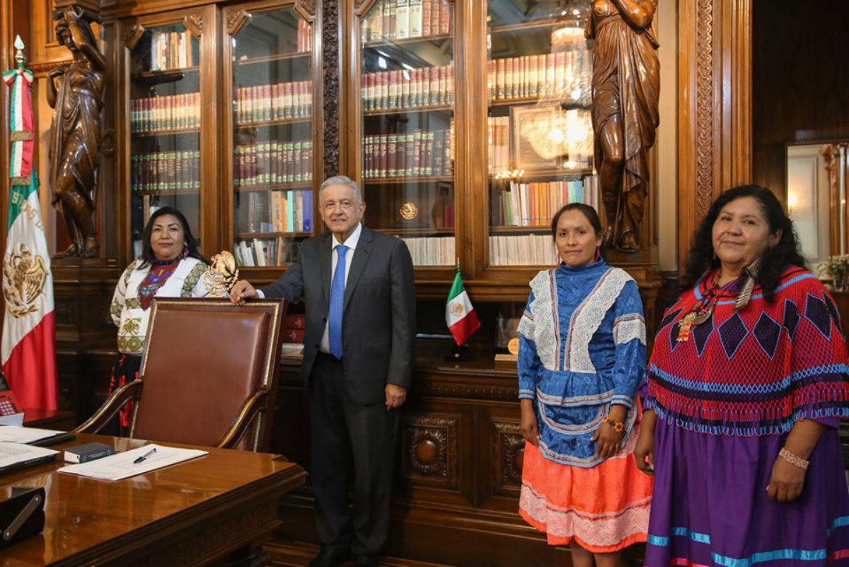 Mujeres wixárika, tepehua y cucapá, las propuestas por AMLO para el Conapred