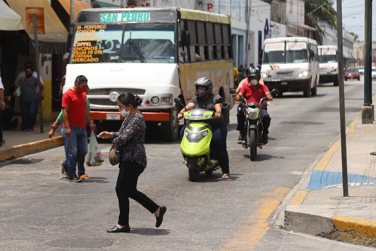 Cuatro camioneros fallecen por COVID-19 en Mérida