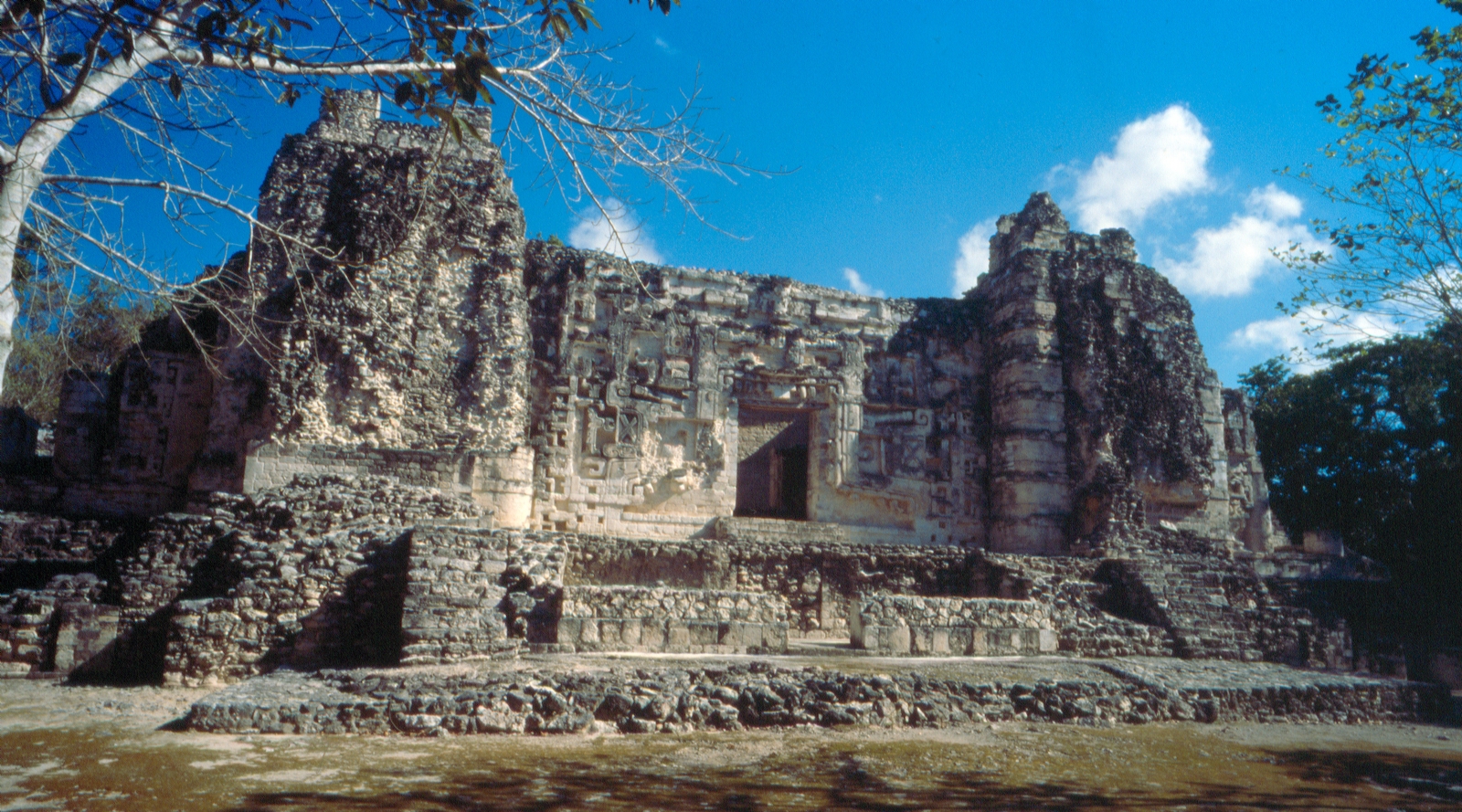 Reabrirán 5 zonas arqueológicas de Campeche el próximo 31 de agosto