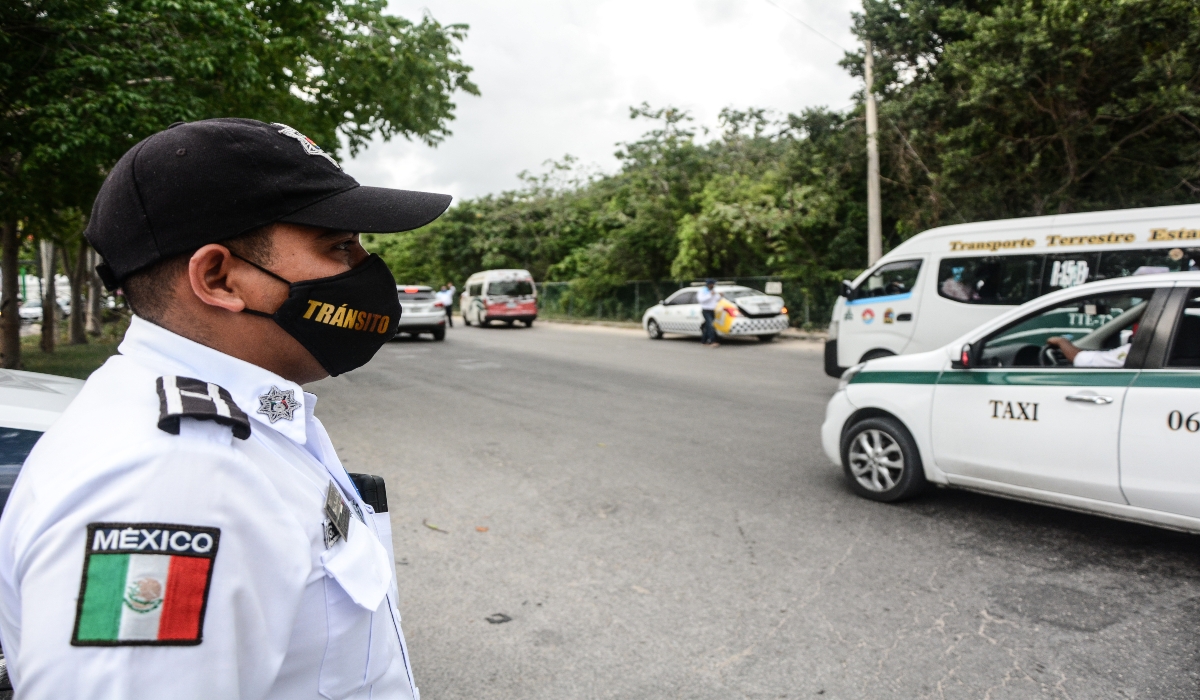Sancionan a transportistas de Cancún por incumplir medidas sanitarias