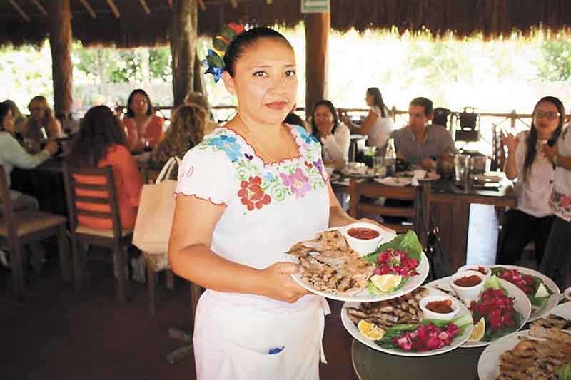 Restauranteros y artesanos de Tixkokob suman esfuerzos contra el COVID-19