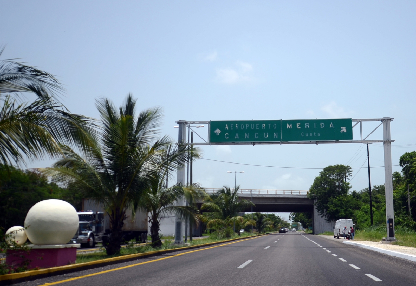 Fonatur pagará 42.5 millones de pesos a Black Rock en Cancún