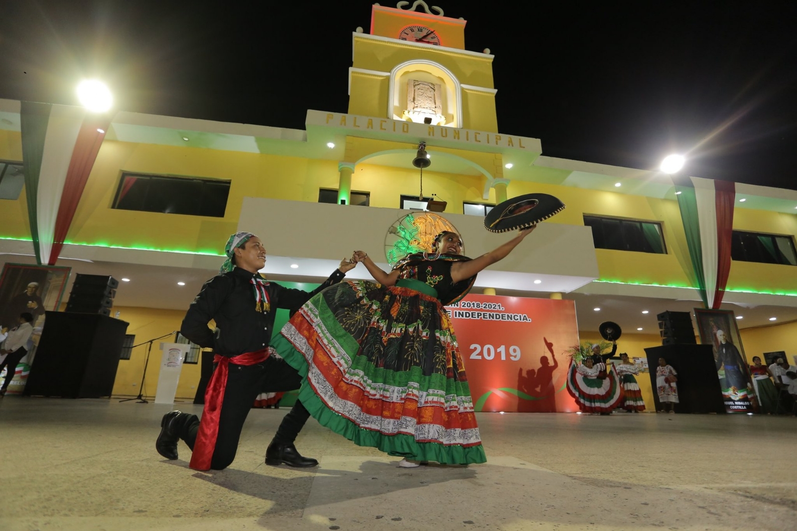 Cancelación de fiestas patrias dejará pérdidas de más de 9 mmdp en México