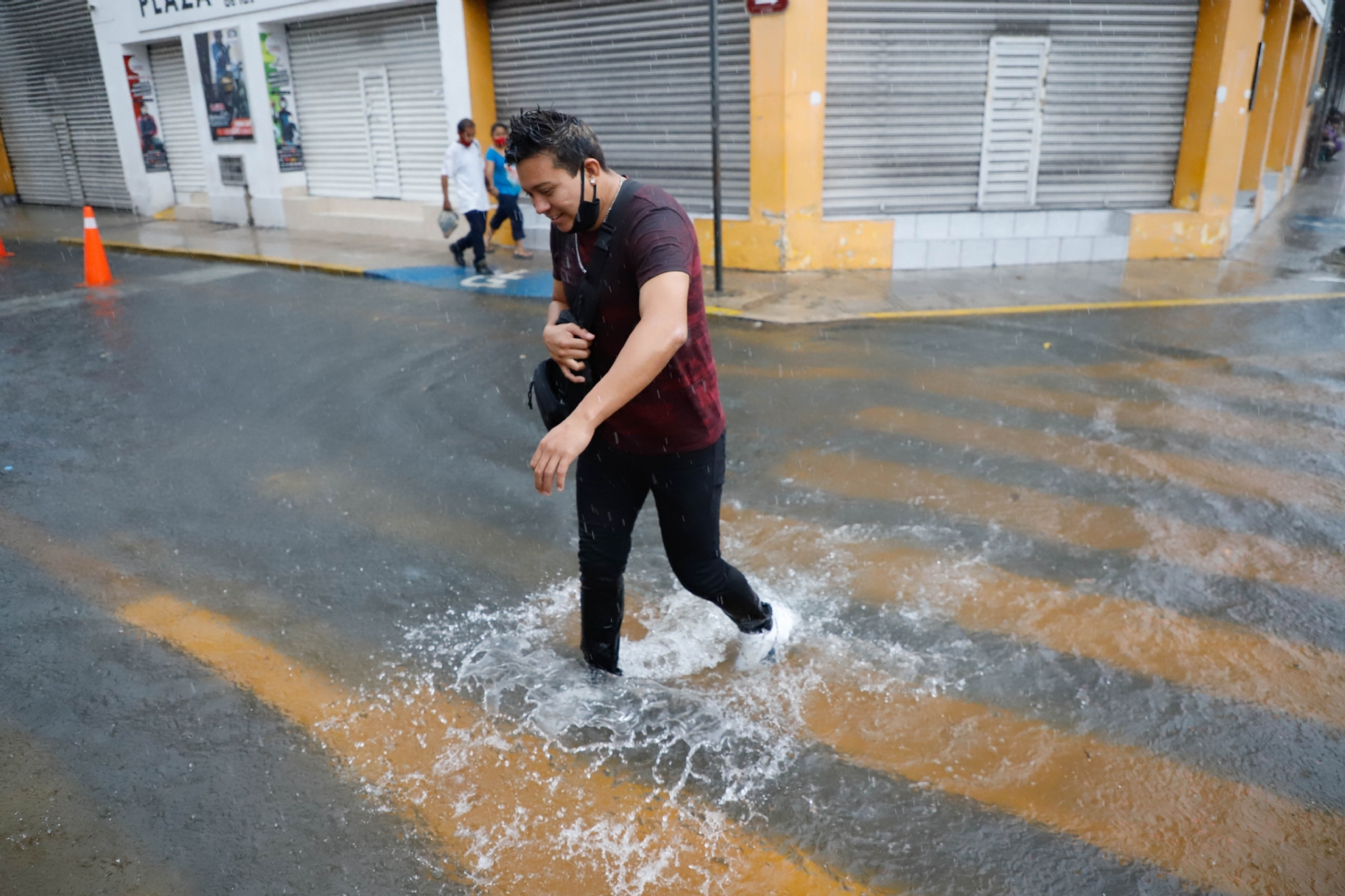 Frente Frío 8 provocará lluvias torrenciales en el Oriente y Sur de México