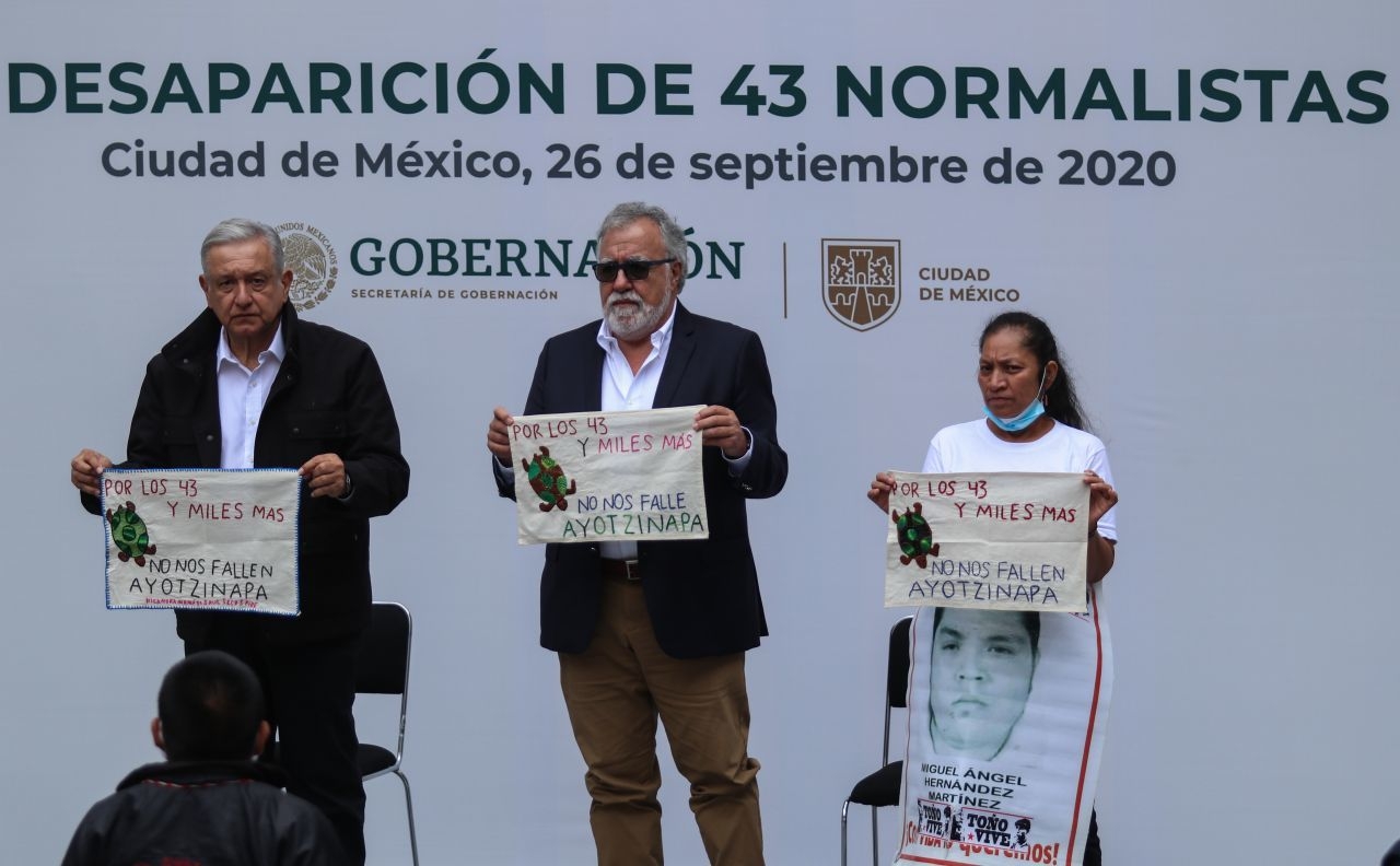 Tras informe por Caso Ayotzinapa, se prevé marcha nacional por los 43 esta tarde