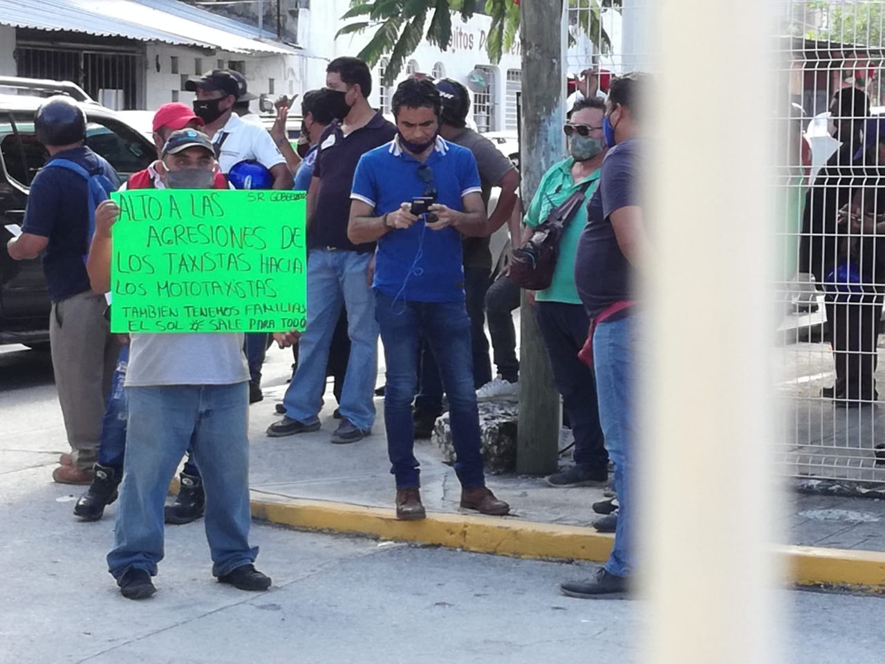 Mototaxistas de Cancún piden a las autoridades garantizar su seguridad