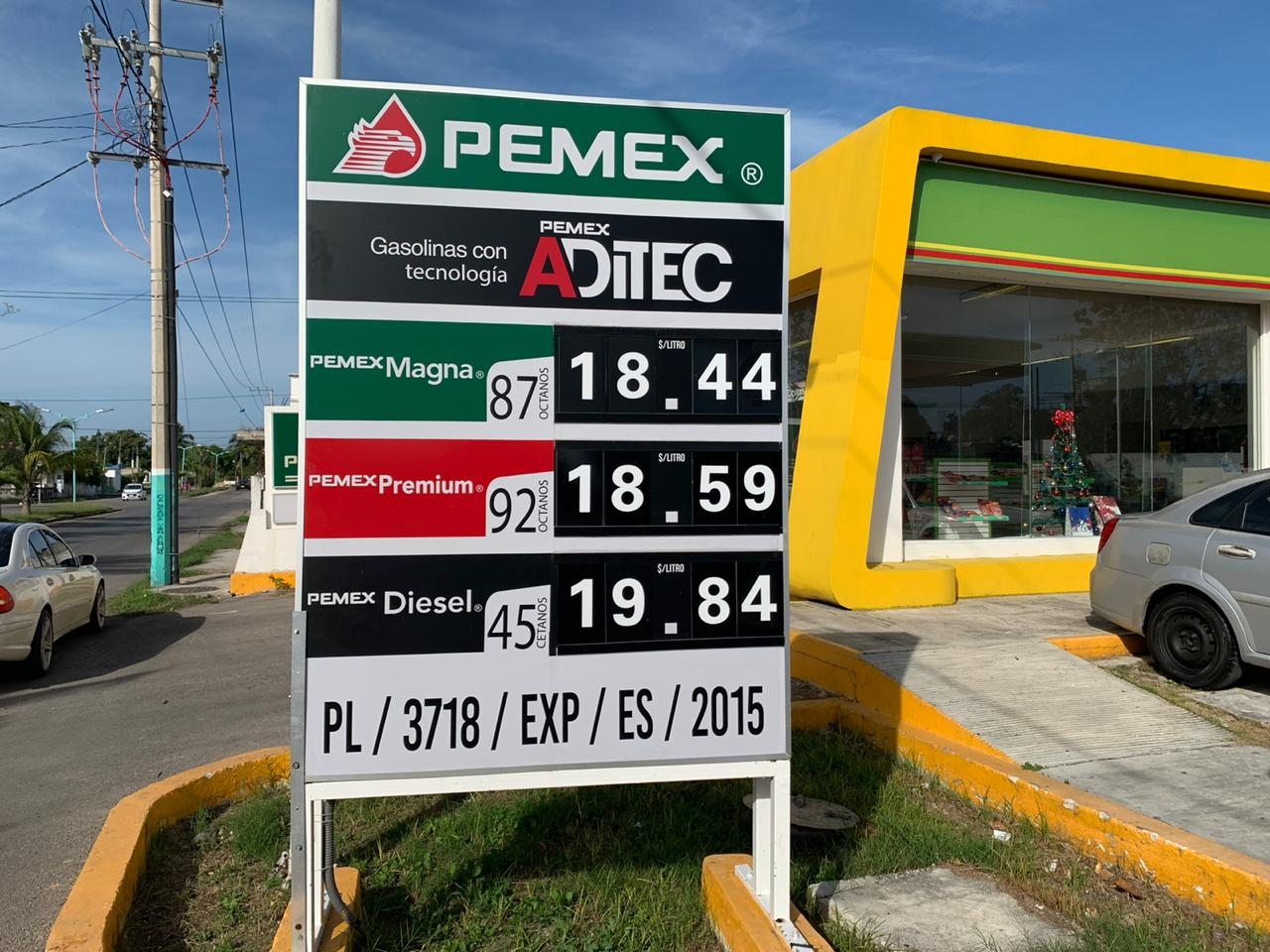 Estímulos federales no disminuyen costo de gasolina en Quintana Roo