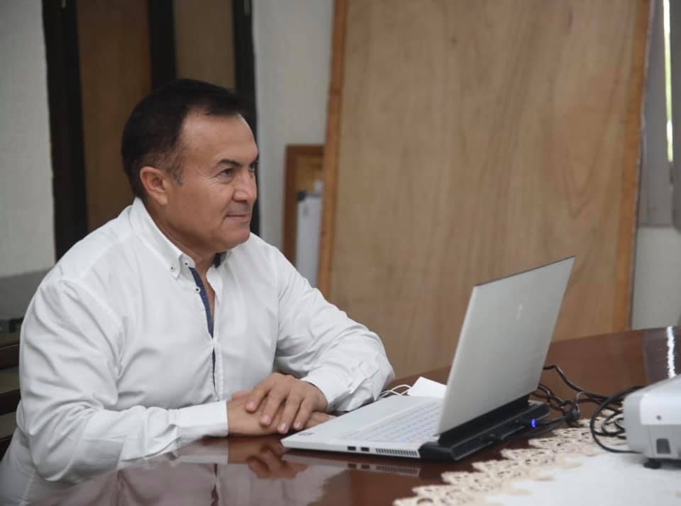 Alcalde de Ciudad del Carmen privilegia recursos para publicitar su imagen