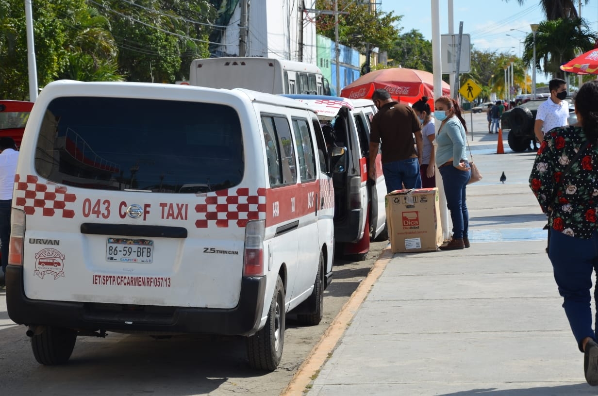 Gasolinera de Nuevo Progreso vendía combustible con agua en Campeche