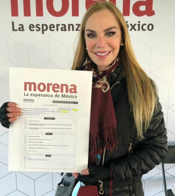 Gabriela Goldsmith se registra como precandidata de Morena para Naucalpan