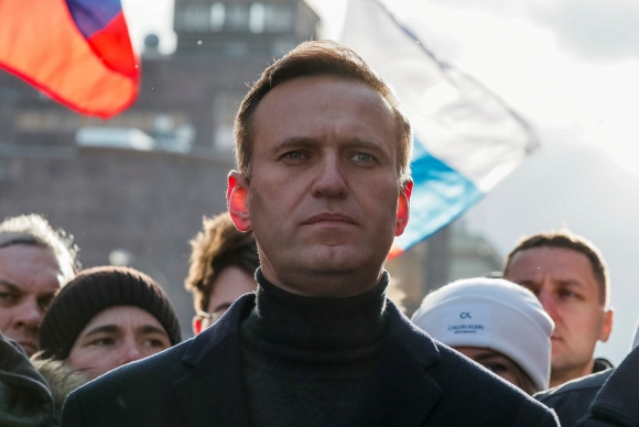 Detienen en aeropuerto de Moscú a Alexéi Navalni, opositor de Vladimir Putin
