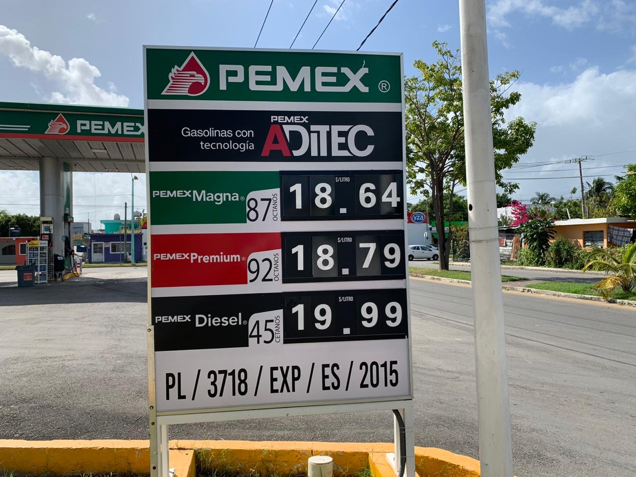 Aumentan estaciones de servicio el precio de la gasolina en Chetumal