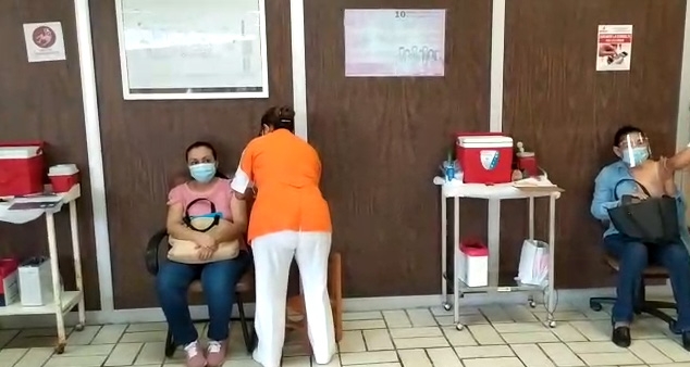 Gobierno de Yucatán anuncia vacuna anticovid para rezagados en cinco municipios