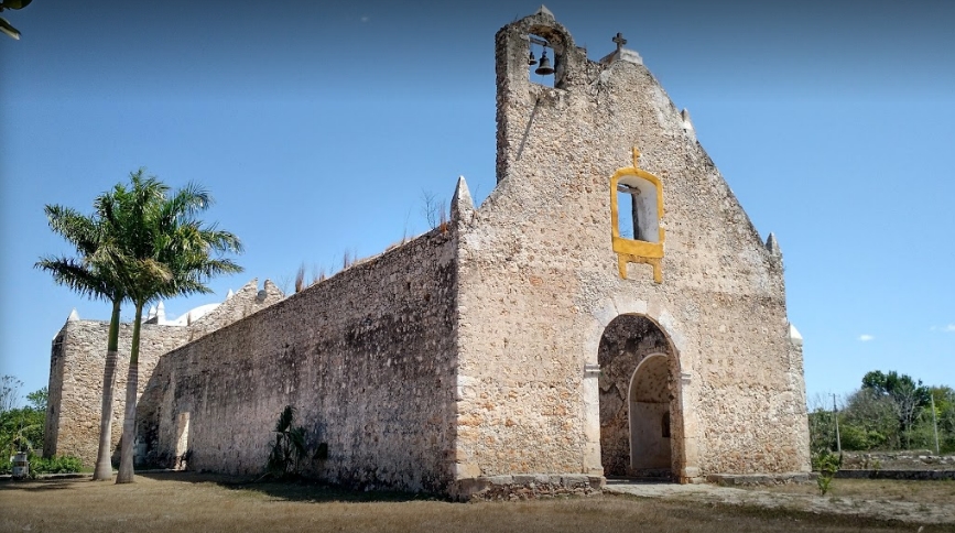 Capilla sin techo, un atractivo singular en Izamal, Yucatán