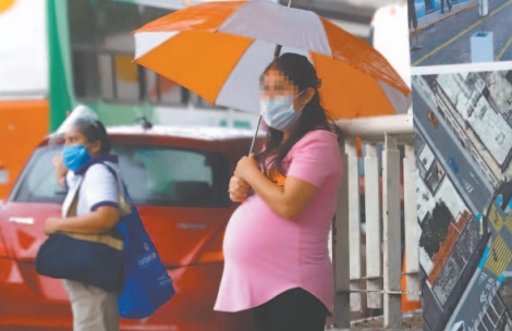 Quintana Roo vacunará a mujeres embarazadas contra COVID-19 este miércoles