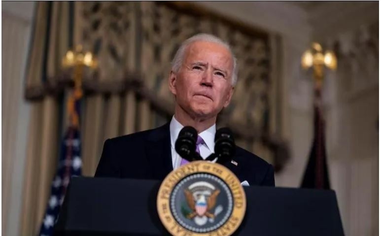 Juez bloquea orden de Joe Biden de suspender las deportaciones 100 días