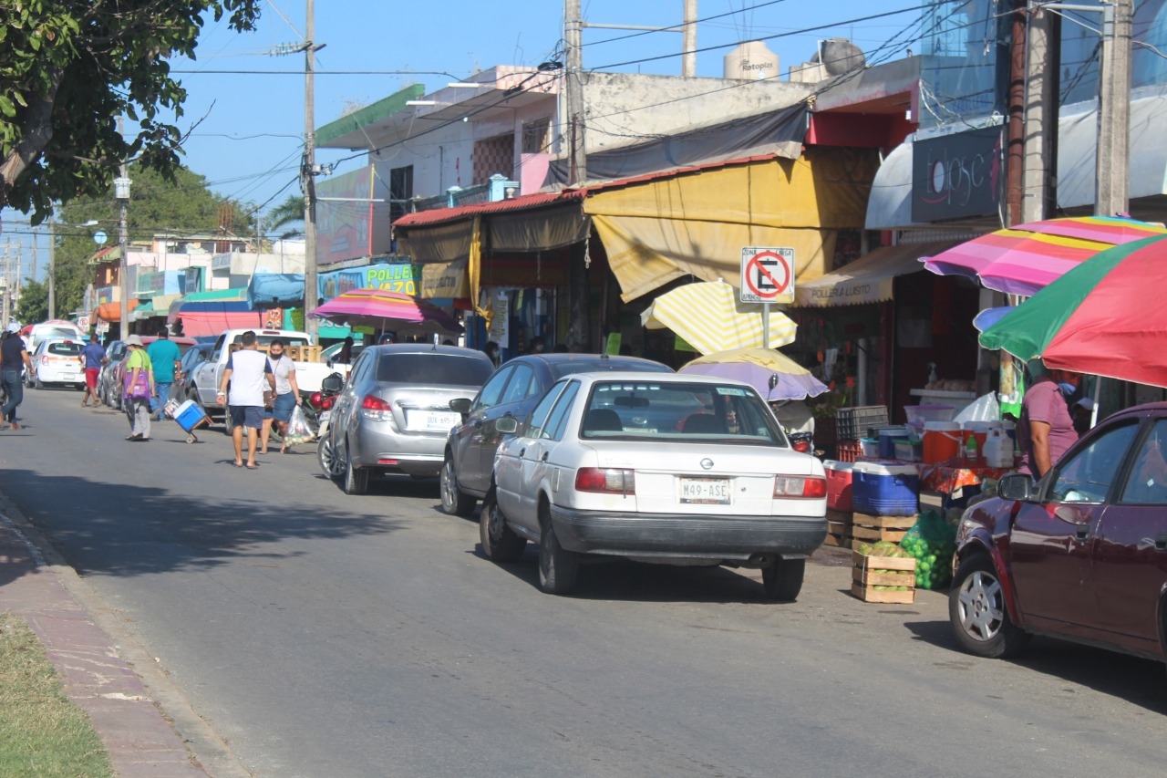 Comerciantes de Chetumal invitan a respetar medidas sanitarias