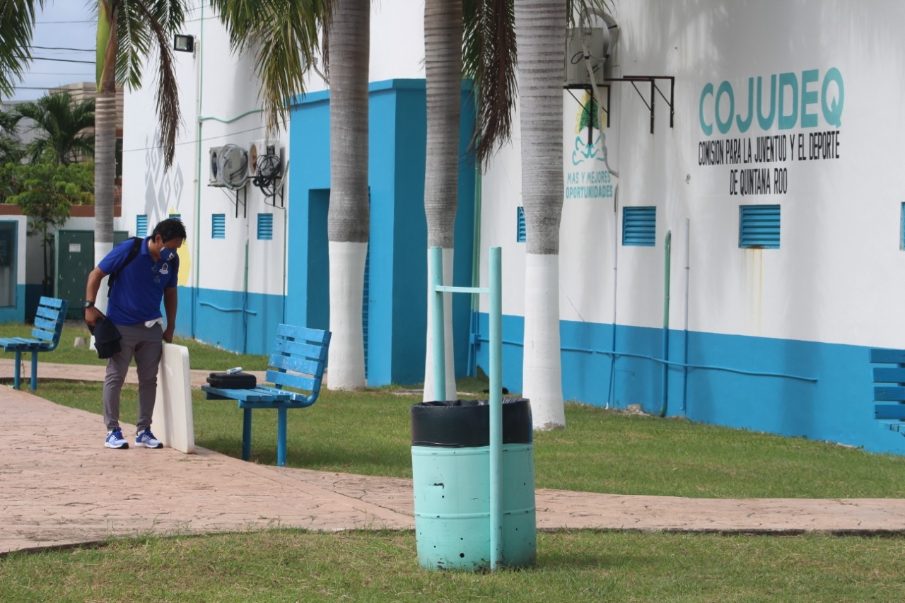 Espacios deportivos en Chetumal permanecen cerrados por COVID-19