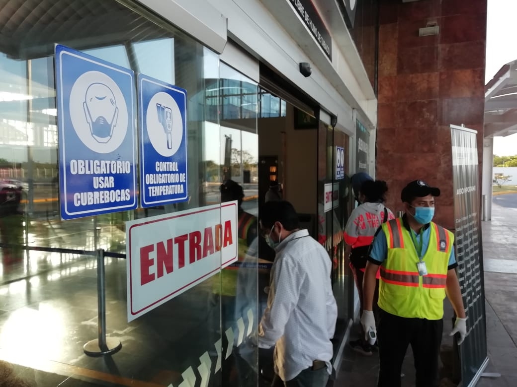 Aeropuerto de Campeche anuncia medidas rigorosas tras semáforo amarillo