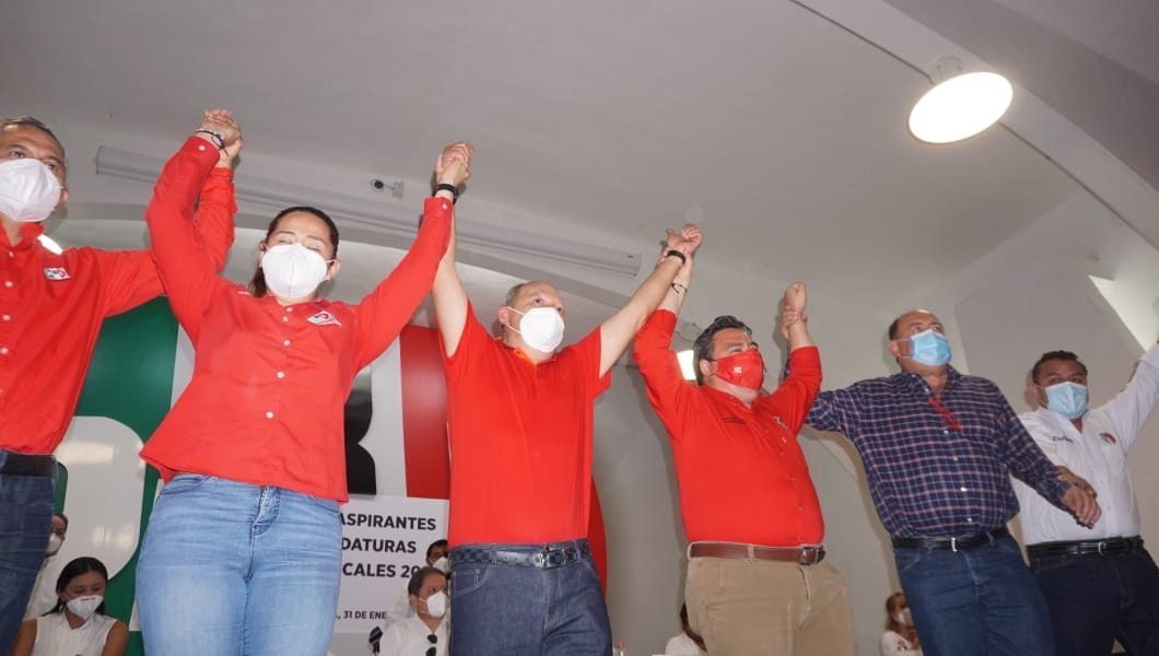 Realizan pre-registro de candidatos a diputados locales en Campeche