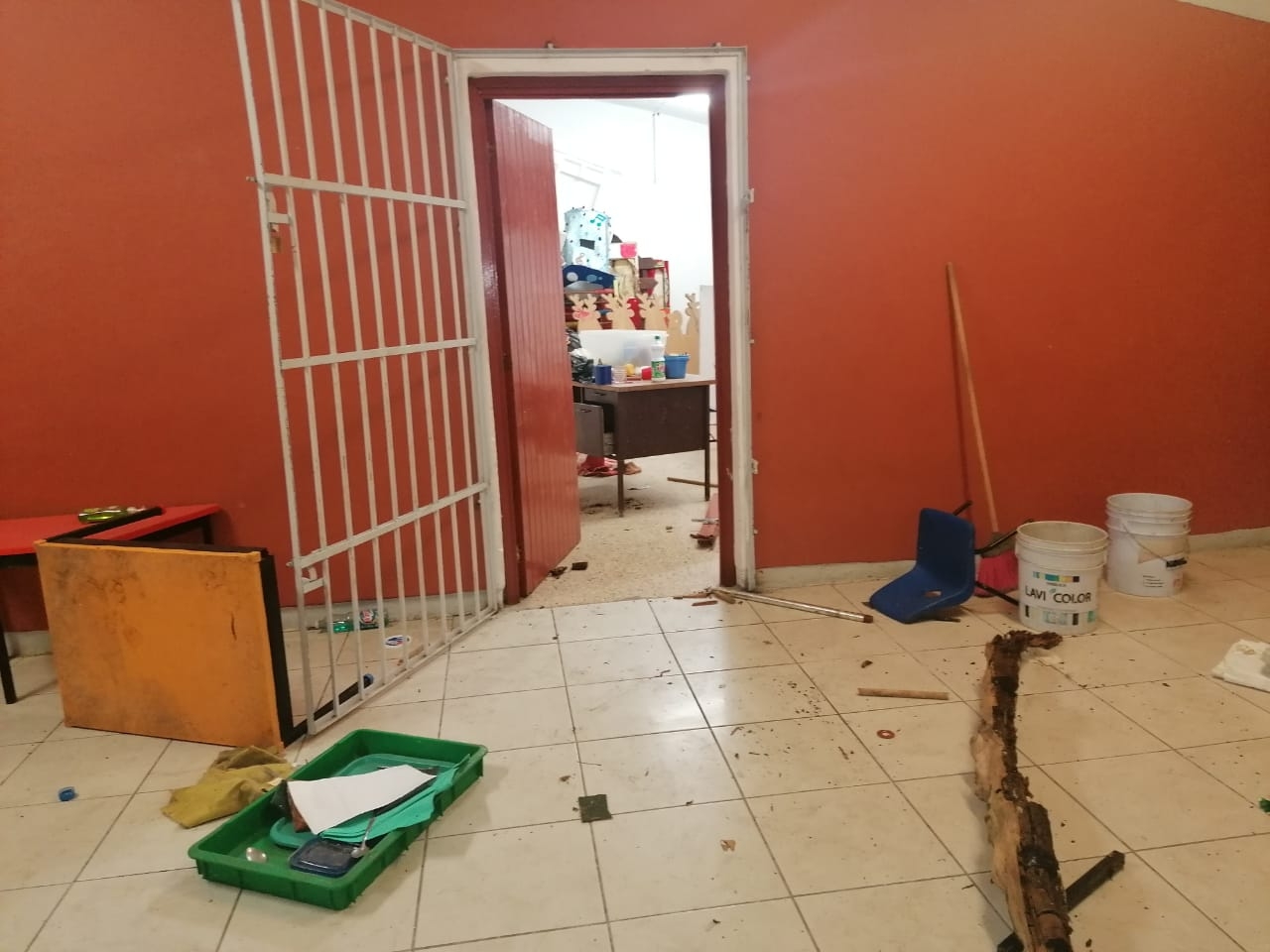 Roban y vandalizan el interior de un Jardín de Niños en Chetumal