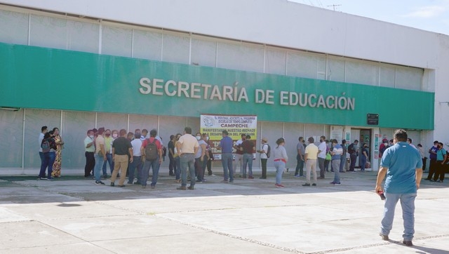 Muertes de maestros se duplicaron en 2020 en Campeche