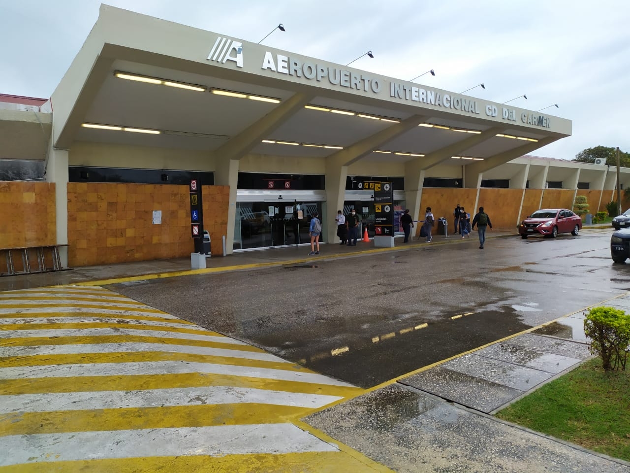 Aeroméxico retrasa vuelo con destino a Ciudad del Carmen por falla mecánica