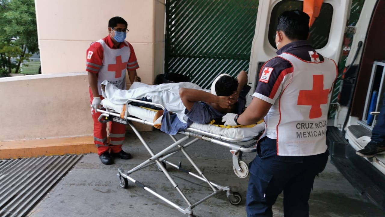 Casi muere electrocutado en Ciudad del Carmen
