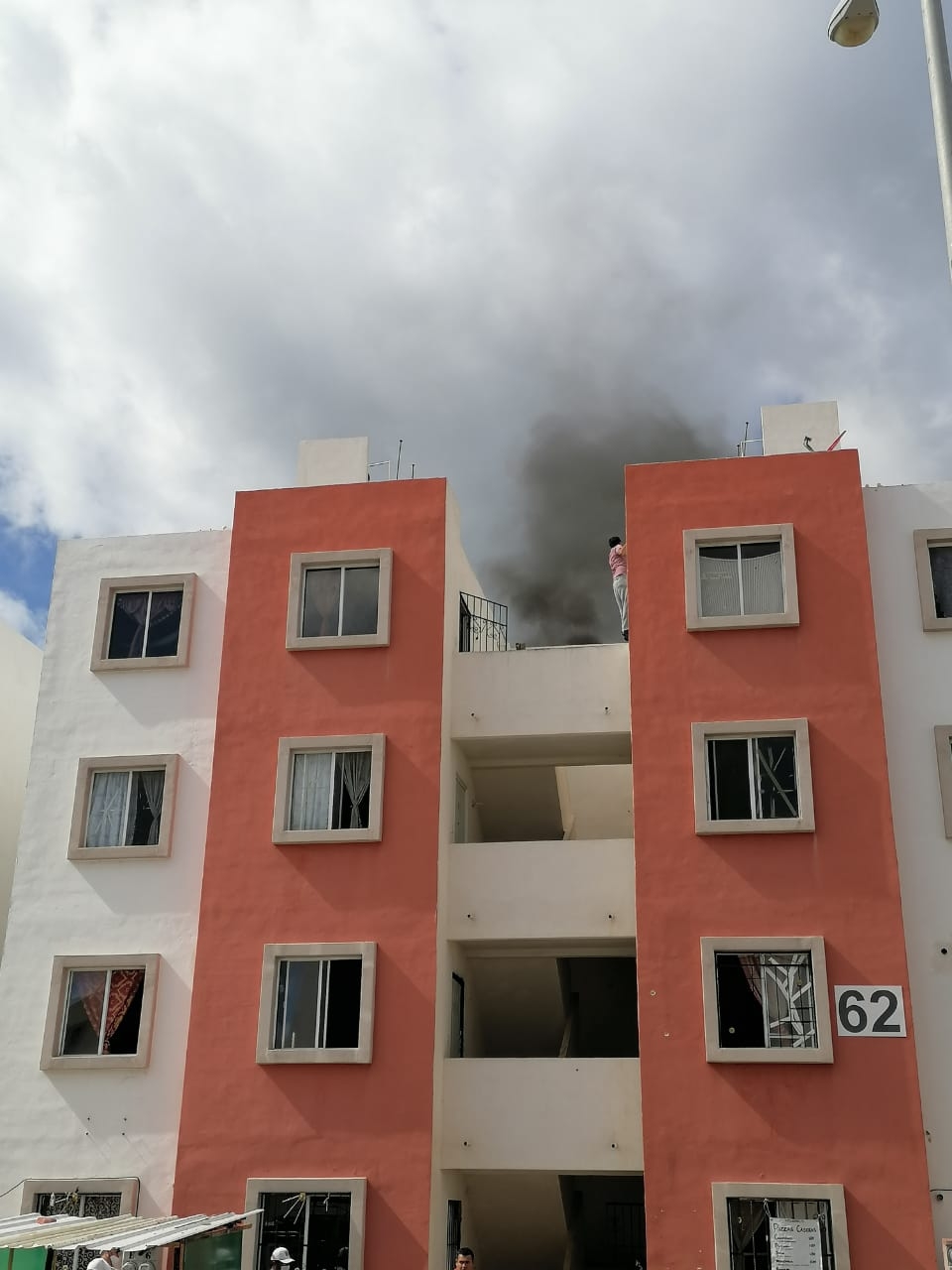 Se registra conato de incendio en fraccionamiento Paseo Kusamil en Cancún