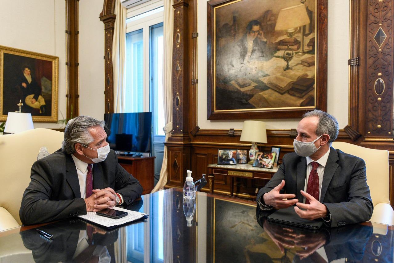 López Gatell se reúne con el presidente de Argentina por vacuna rusa Sputnik V